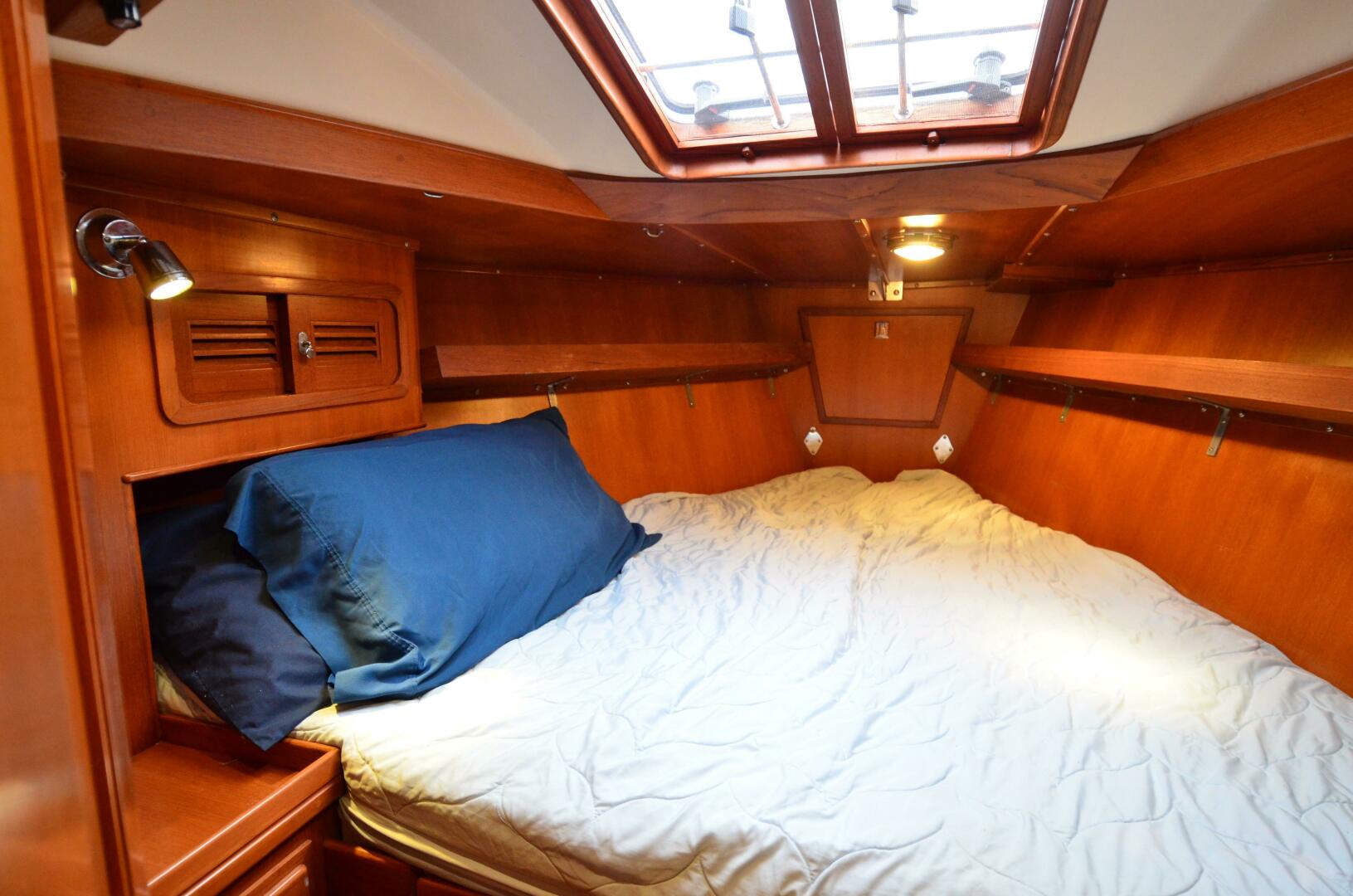 Slide: The Image of Tayana 48 2005 - 5192728