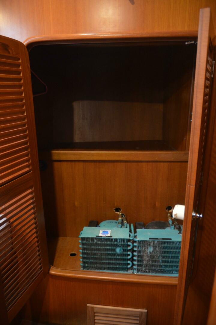 Slide: The Image of Tayana 48 2005 - 5192747