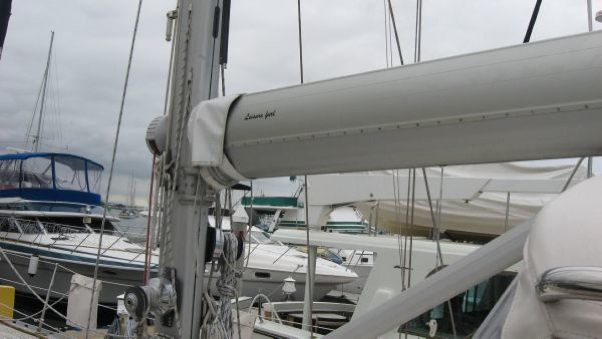 Slide: The Image of Leisure Furl Boom - Electric power Up and Down - 1110927