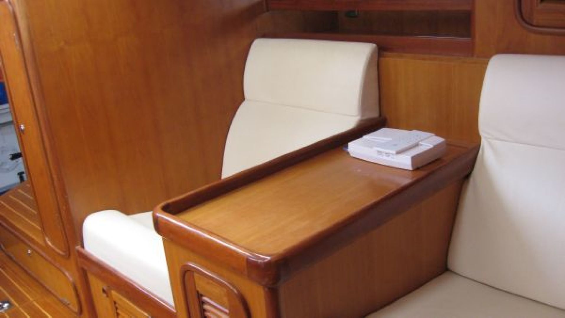 Slide: The Image of Two Seats built into salon with storage - 1110931