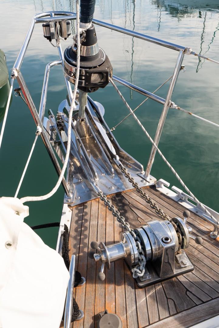 Slide: The Image of Tayana 58 Deck Saloon 2006 - 1110951