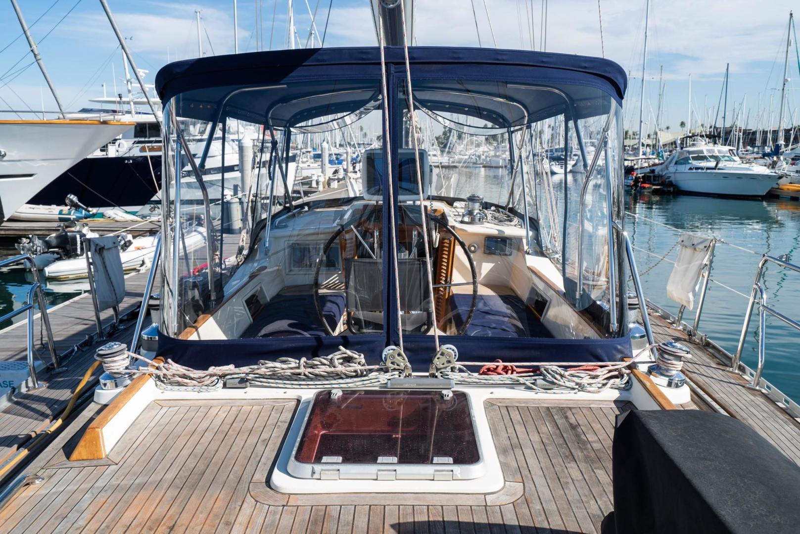 Slide: The Image of Tayana 58 Deck Saloon 2006 - 1110967