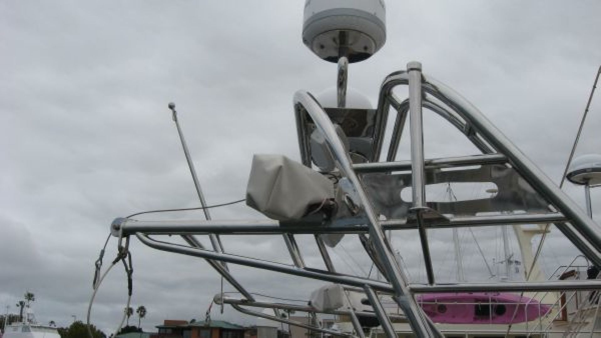Slide: The Image of Davit - Arch - Electric Dingy lift motors - 1110922