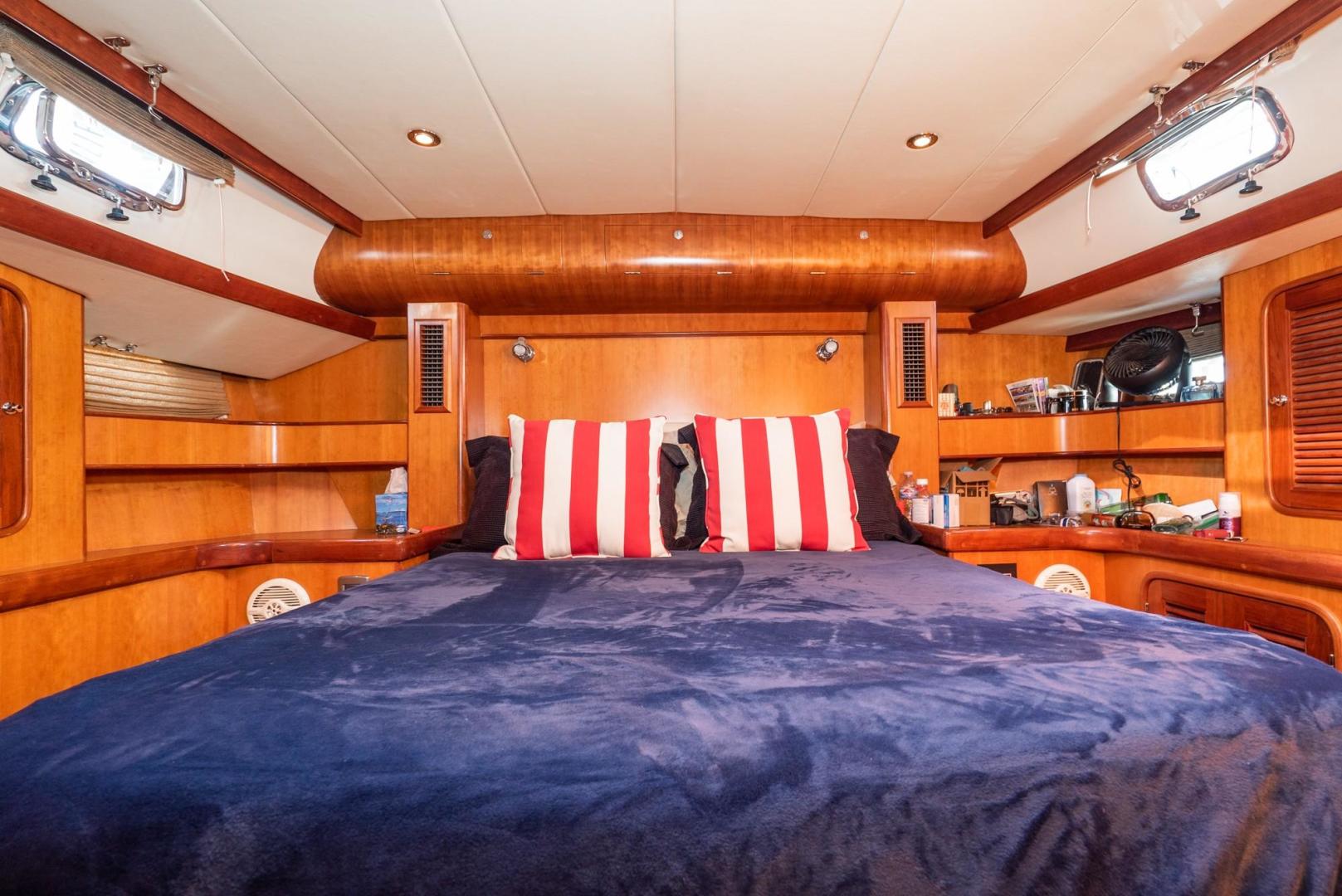 Slide: The Image of Tayana 58 Deck Saloon 2006 - 1111000