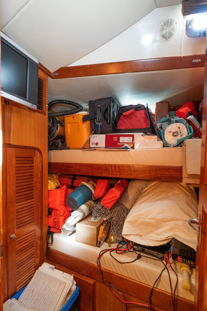 Slide: The Image of Tayana 58 Deck Saloon 2006 - 1111015