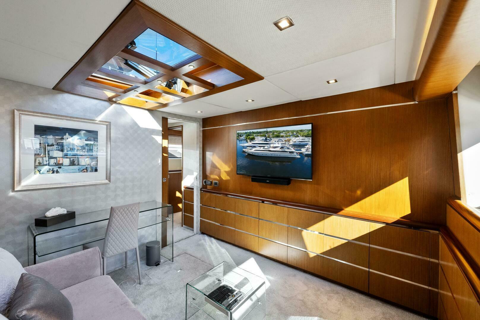 Slide: The Image of 2006 Tecnomar 35 Nadara - On deck bonus room w/ convertible - 4112718