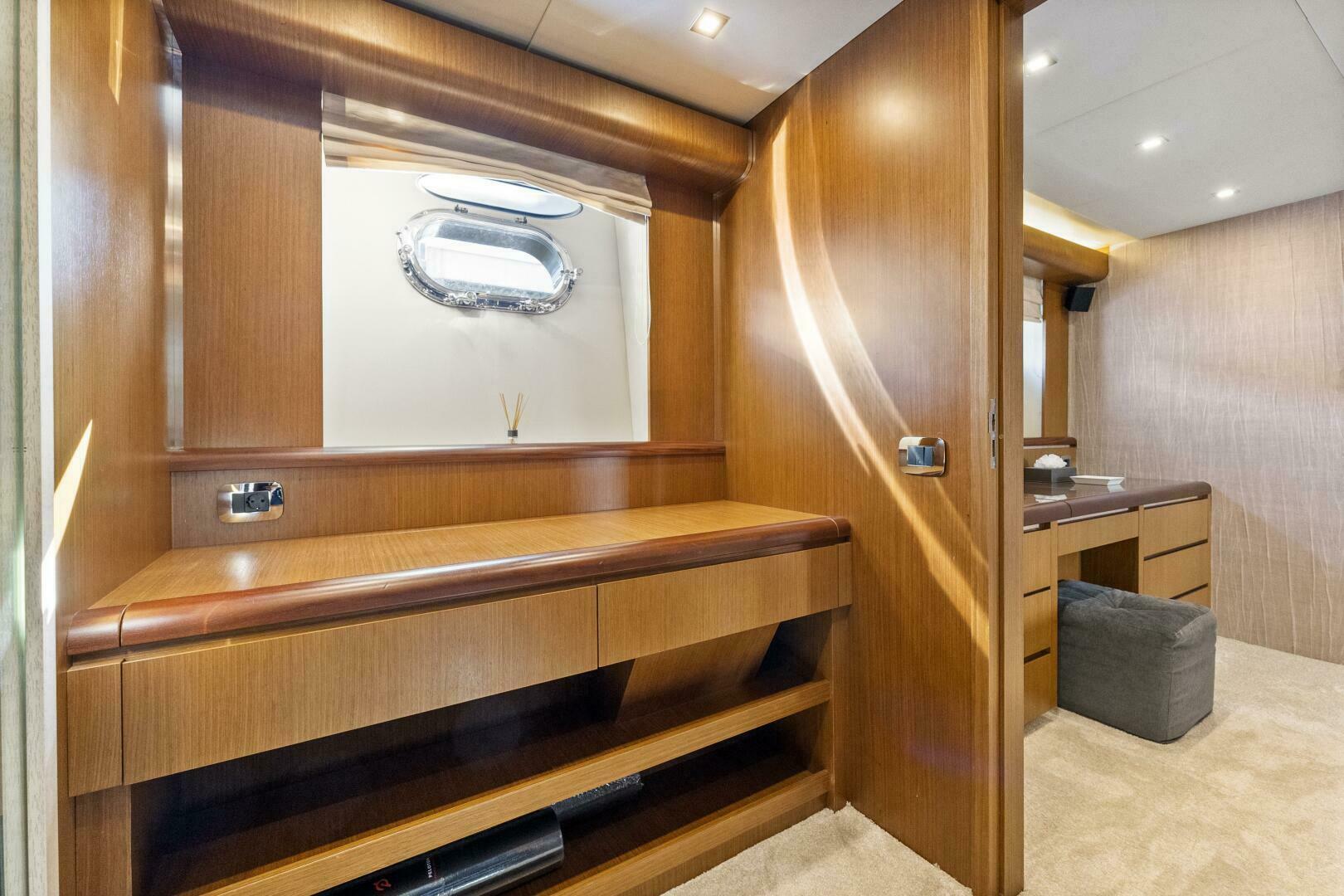 Slide: The Image of 2006 Tecnomar 35 Nadara - Master Stateroom Closet - 4112737