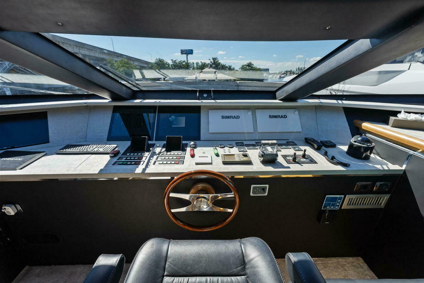Slide: The Image of 2006 Tecnomar 35 Nadara - Pilothouse - 4112755