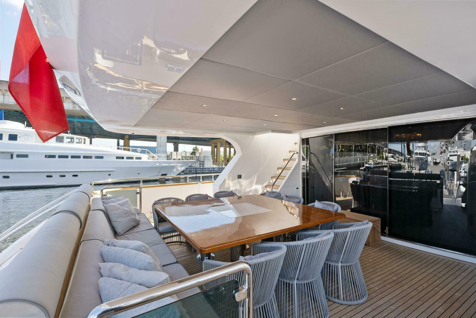 Slide: The Image of 2006 Tecnomar 35 Nadara - Aft cockpit dining - 4112782