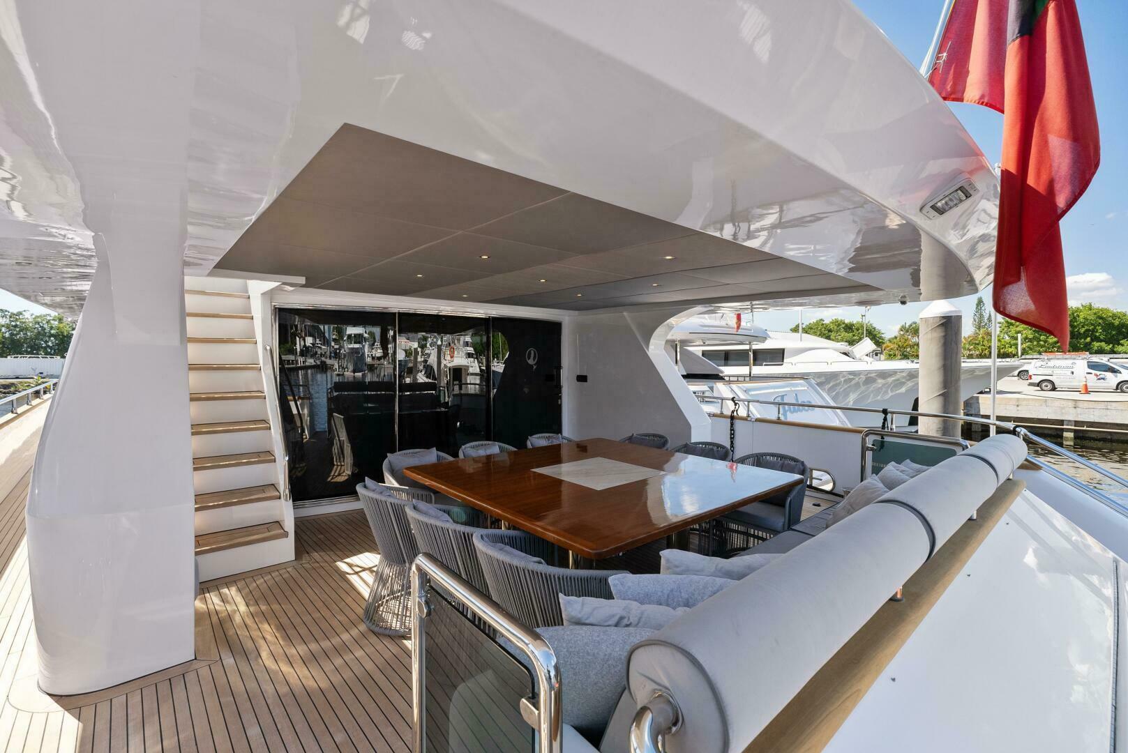Slide: The Image of 2006 Tecnomar 35 Nadara - Aft cockpit dining - 4112783