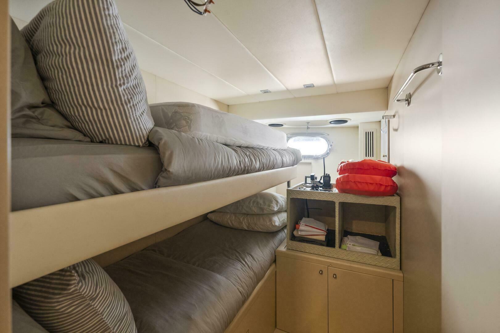 Slide: The Image of 2006 Tecnomar 35 Nadara - Crew Quarters - 4112809