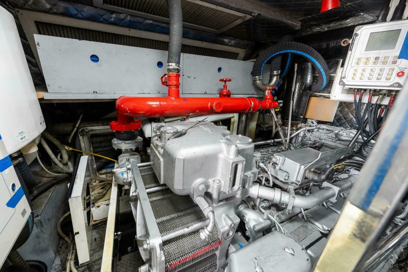 Slide: The Image of 2006 Tecnomar 35 Nadara - Engine Room - 4112815