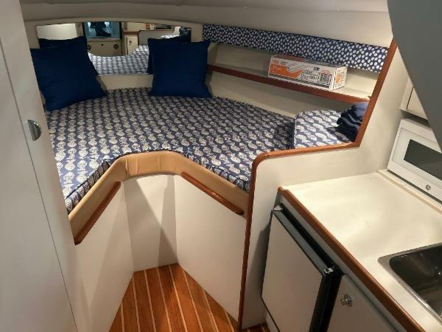 Slide: The Image of Tiara 29 2000 - 5150089