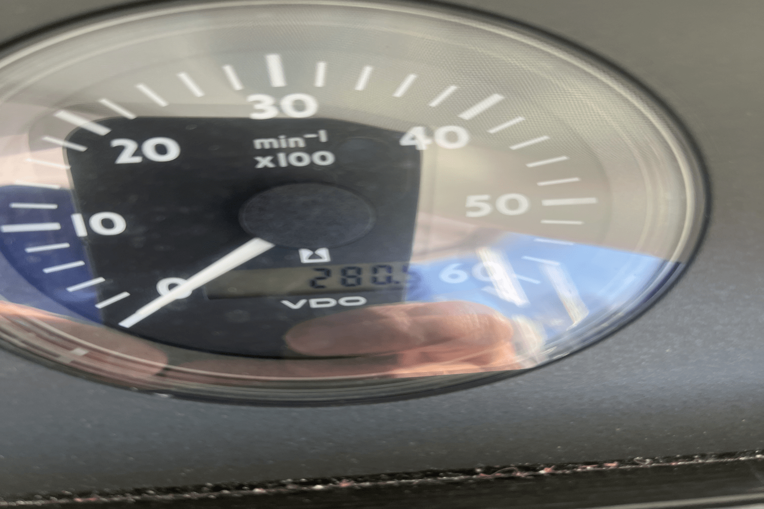 Slide: The Image of Tiara 2900 2006 - 3