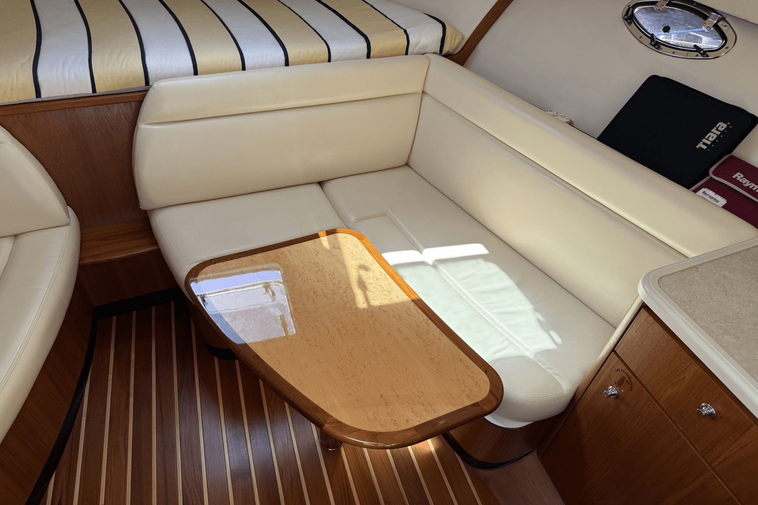 Slide: The Image of Tiara 3000 OPEN 2007 - 32