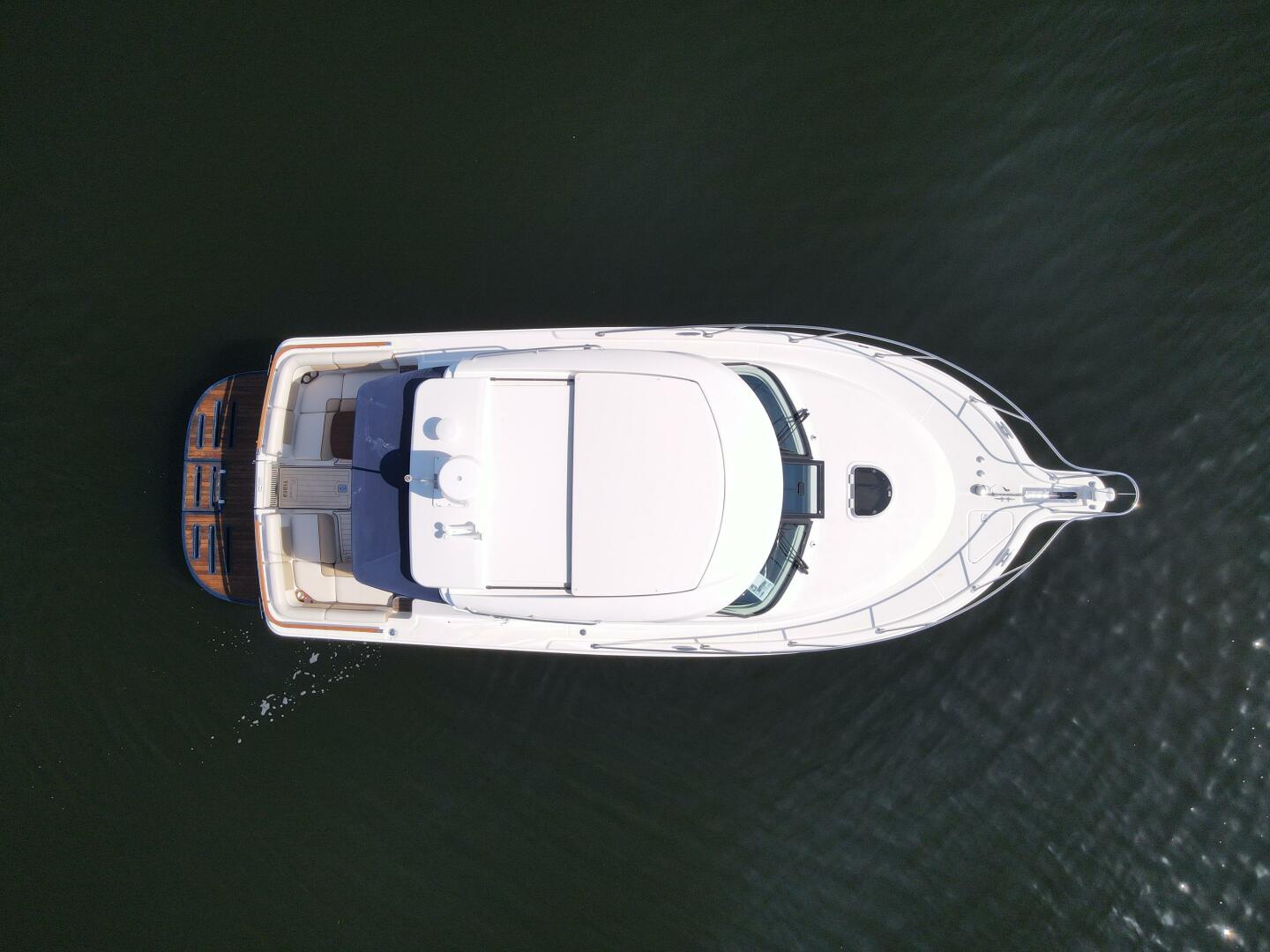 Slide: The Image of 2014 Tiara Yachts 3100 Coronet- YOU ME & SOB- - 5266942