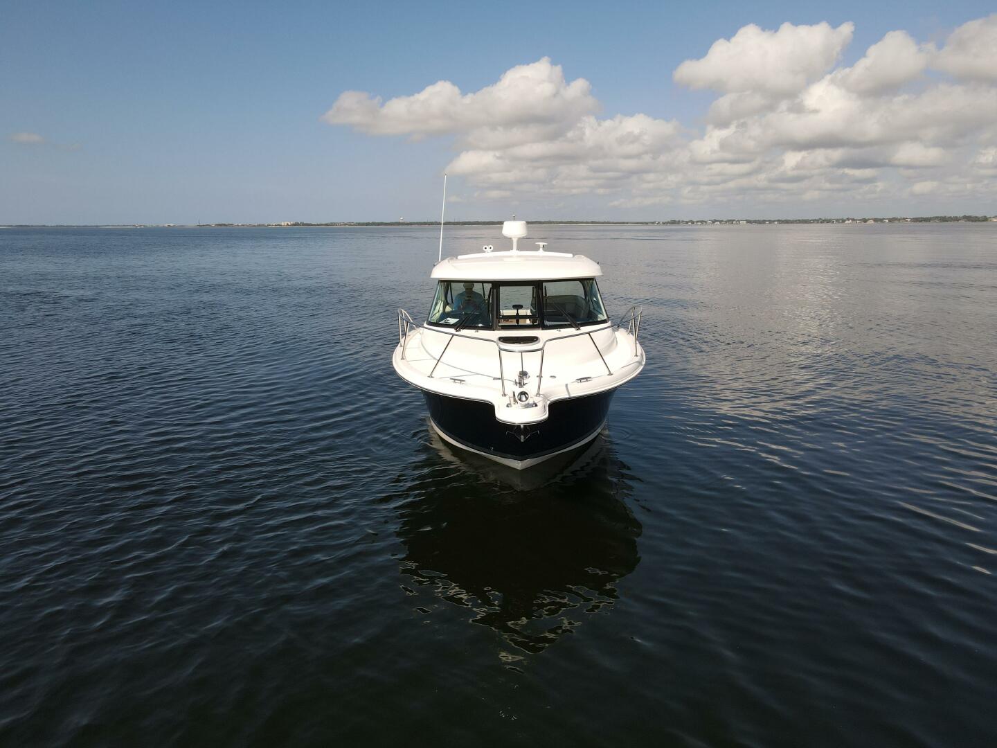 Slide: The Image of 2014 Tiara Yachts 3100 Coronet- YOU ME & SOB-  - 5266939