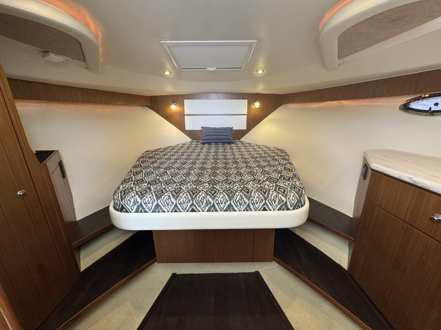 Slide: The Image of 2014 Tiara Yachts 3100 Coronet- YOU ME & SOB- Stateroom - 5266944