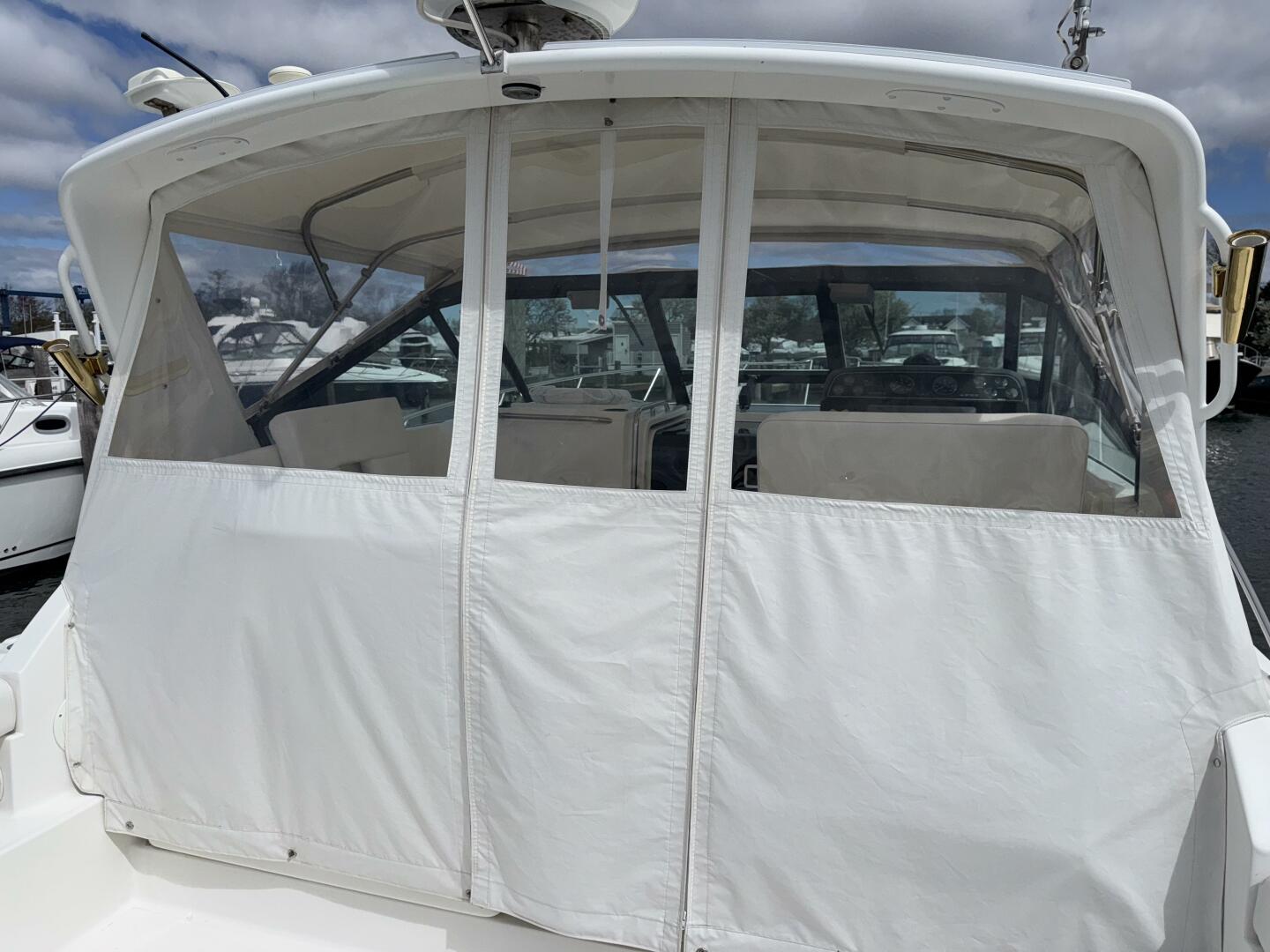 Slide: The Image of Tiara 3100 Open 2000 - 5271511