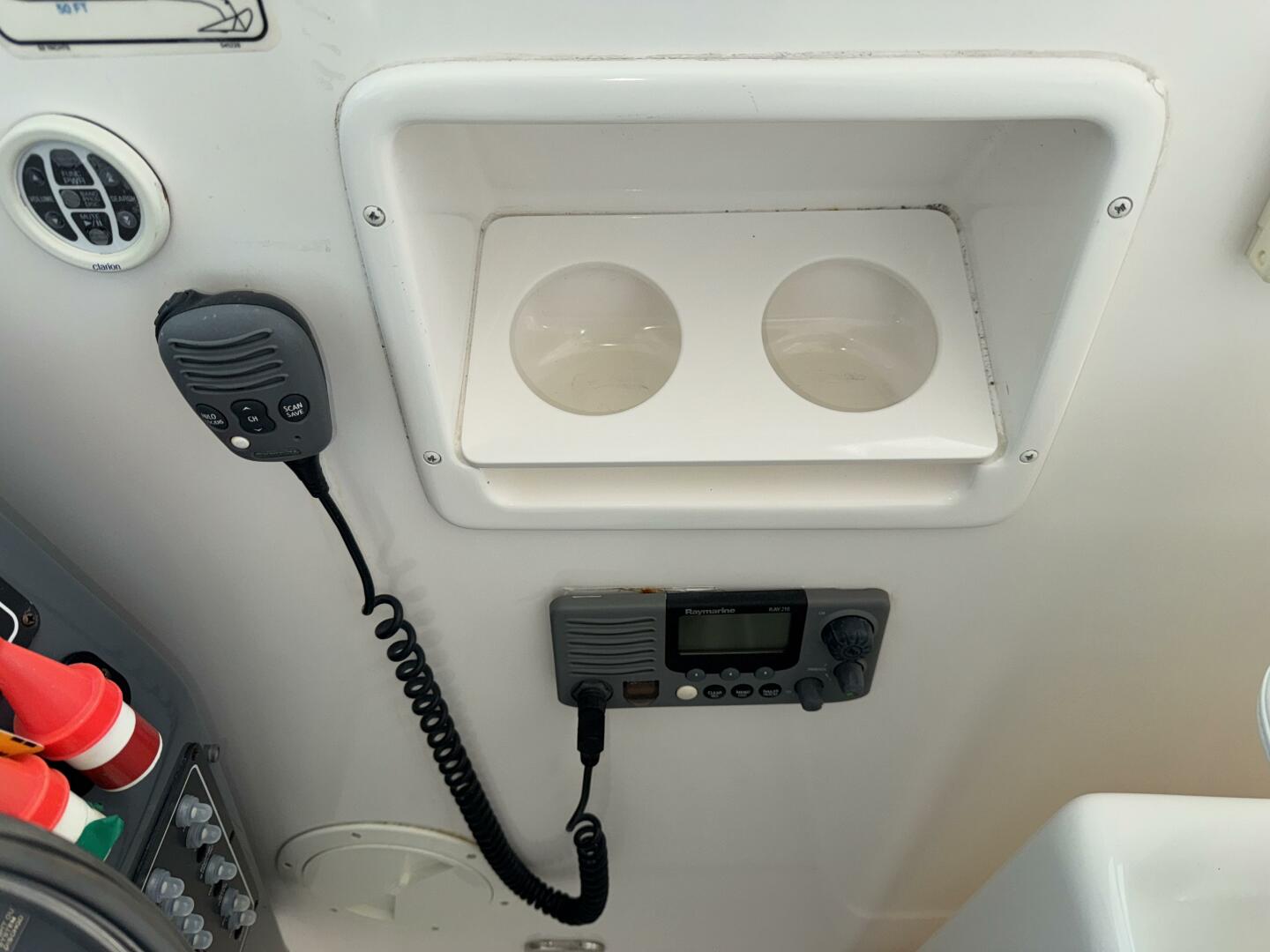 Slide: The Image of Tiara 3100 Open 2000 - 5271519