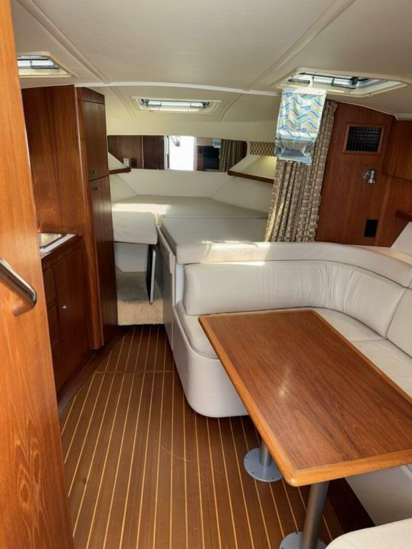 Slide: The Image of Tiara 3100 Open 2000 - 5271546