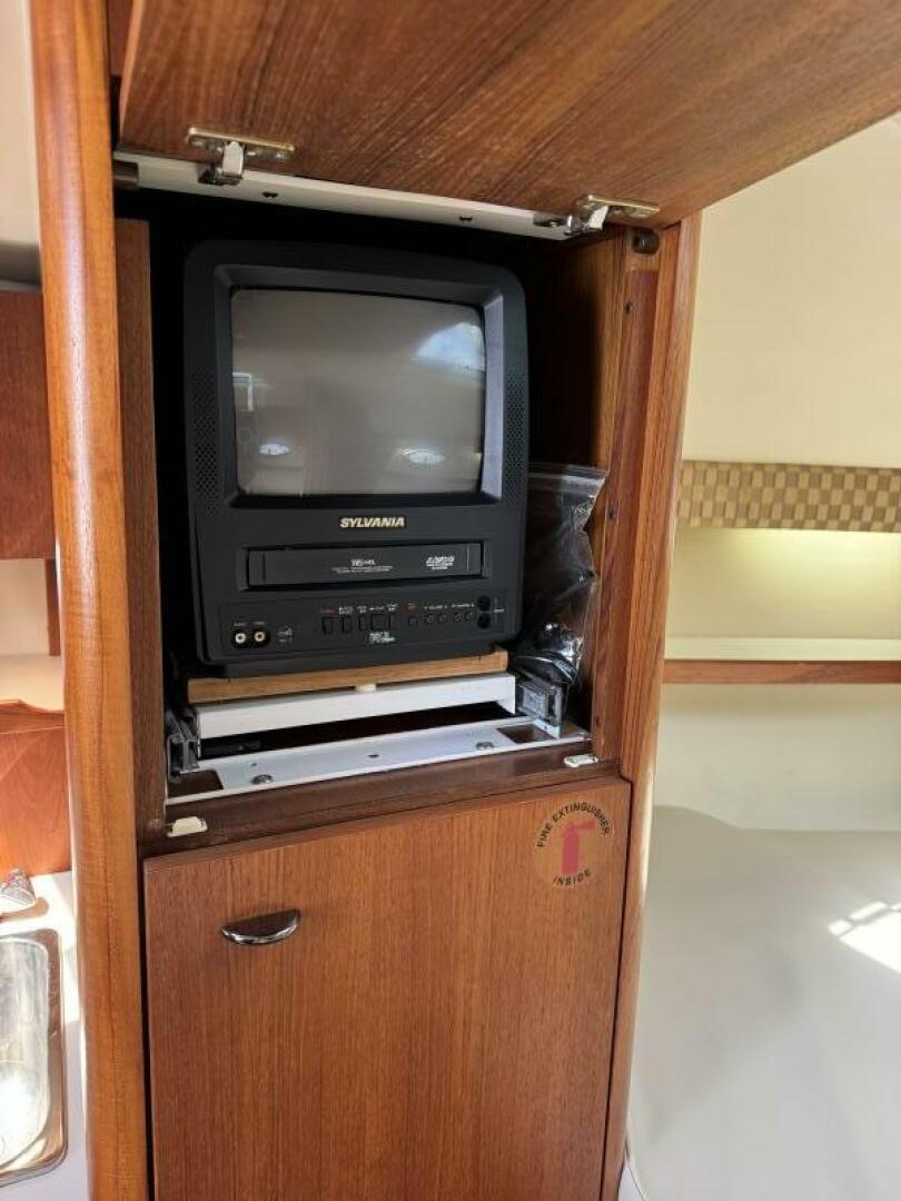 Slide: The Image of Tiara 3100 Open 2000 - 5271561