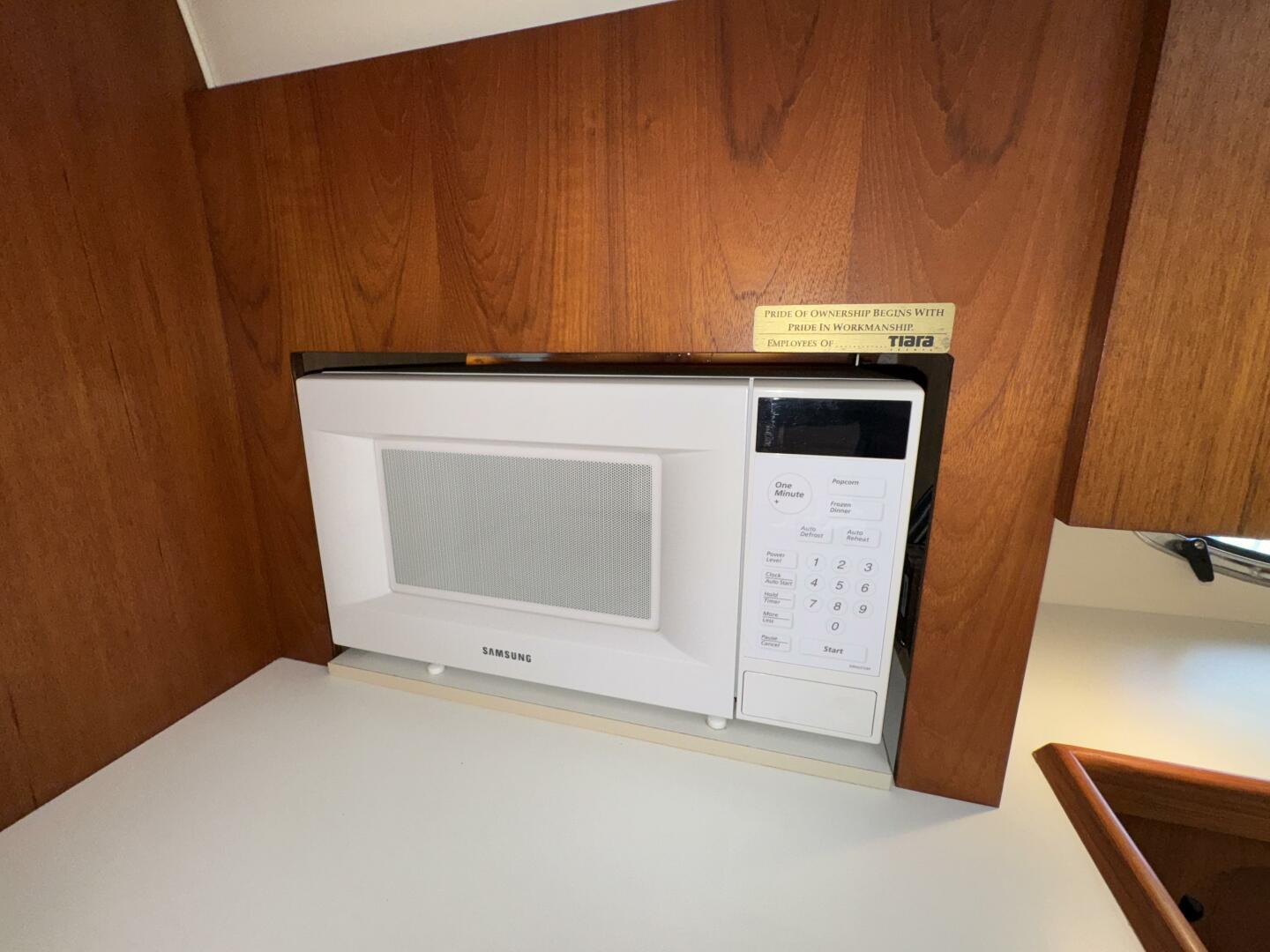 Slide: The Image of Tiara 3100 Open 2000 - 5271574