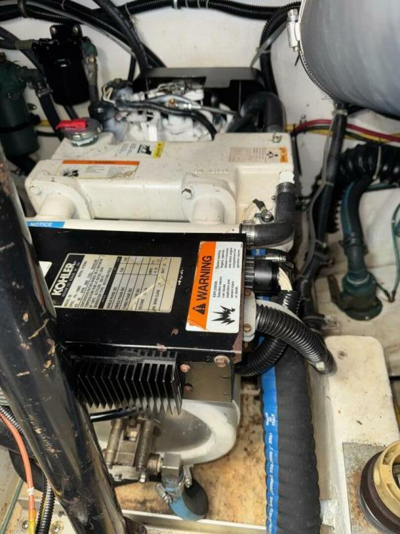 Slide: The Image of Tiara 3100 Open 2000 - 5271604