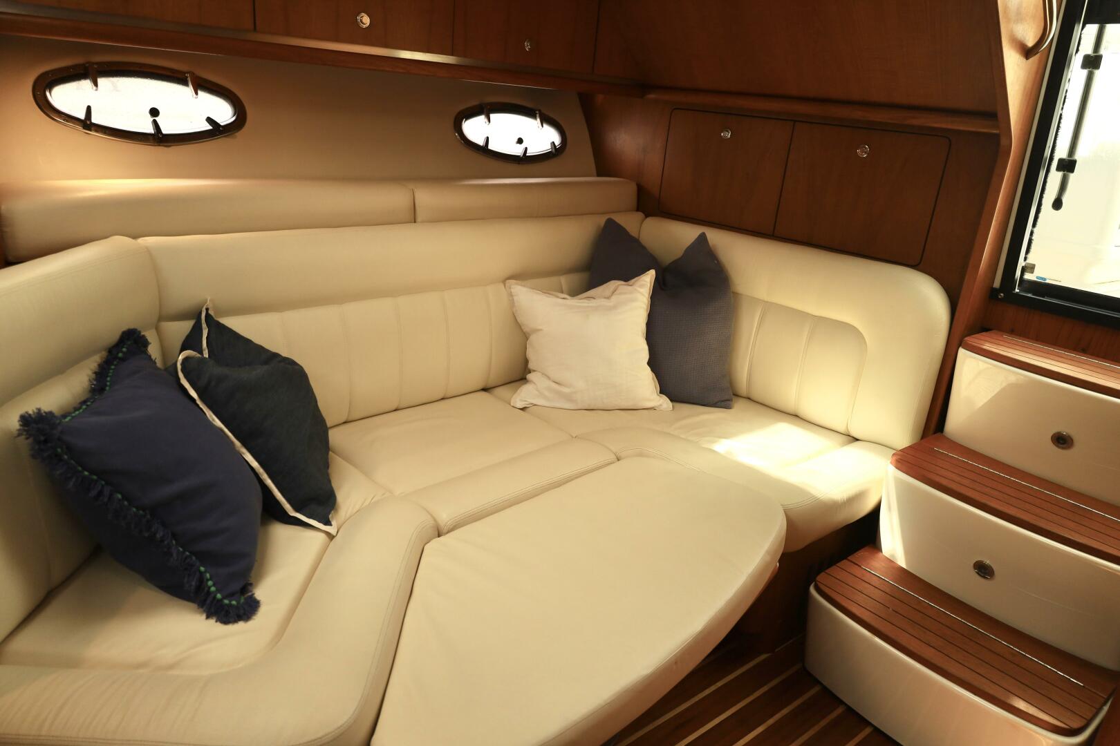 Slide: The Image of Tiara 3200 Open 2009 - 4194980