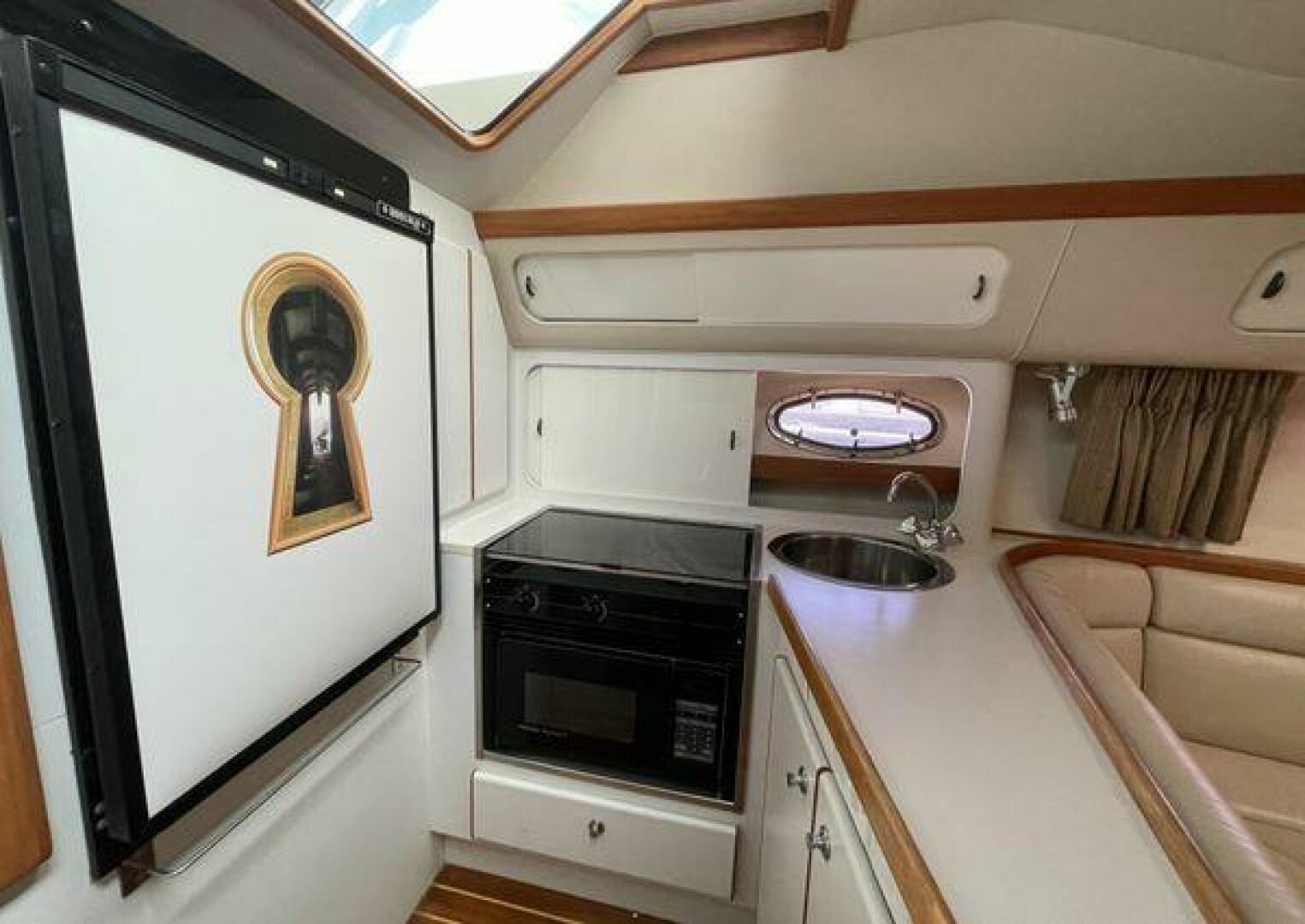 Slide: The Image of Tiara 3300 Open 1995 - 5297400