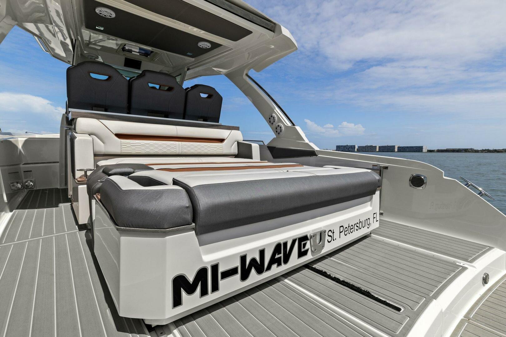 Slide: The Image of 2021 Tiara Yachts 34 Sport LS - Stern - 5444143