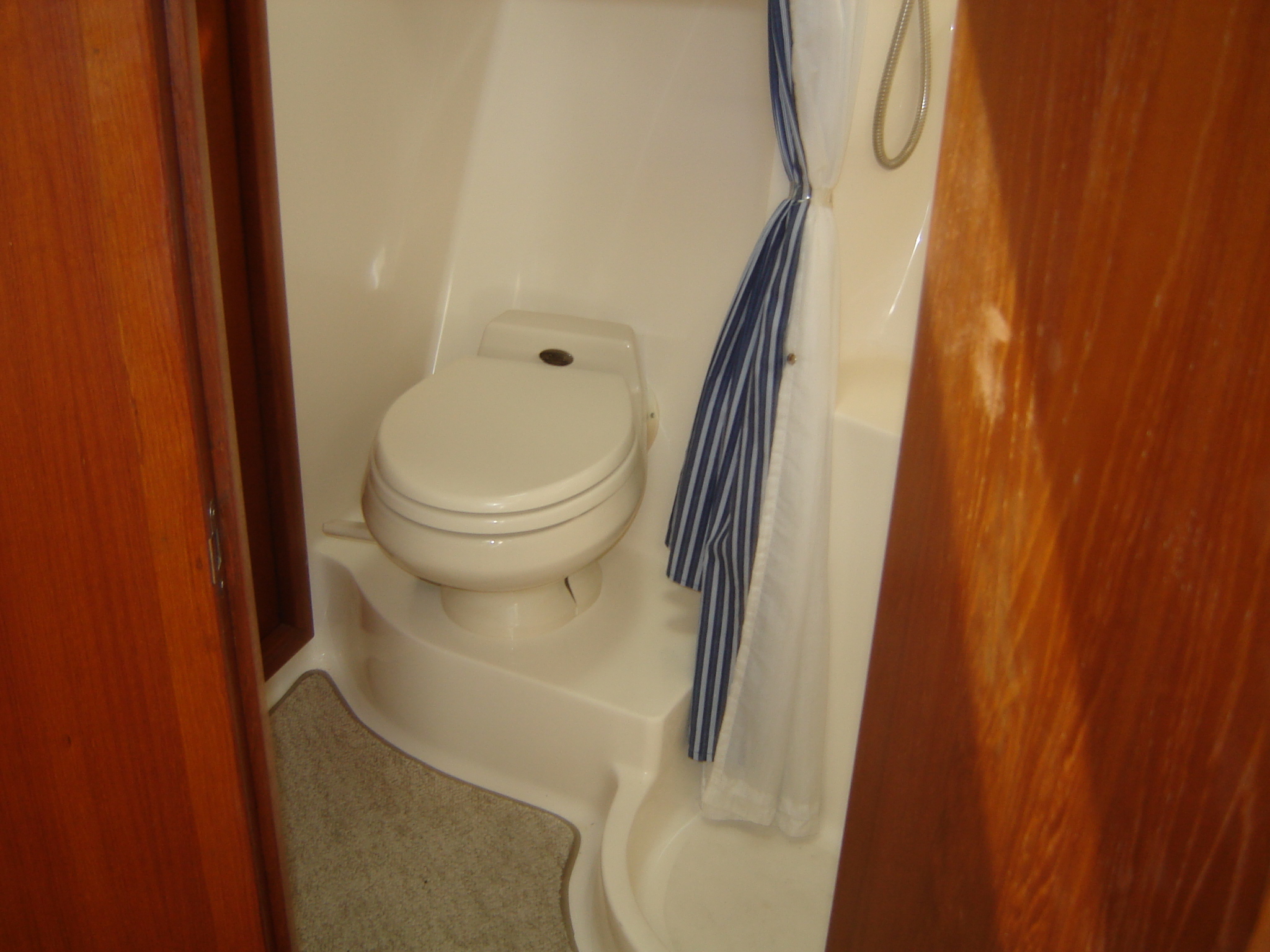 Slide: The Image of Tiara 3500 EXPRESS 1997 - 34