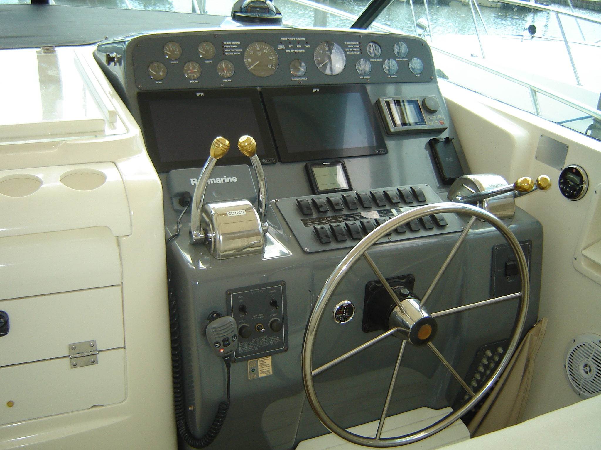 Slide: The Image of Tiara 3500 EXPRESS 1997 - 42