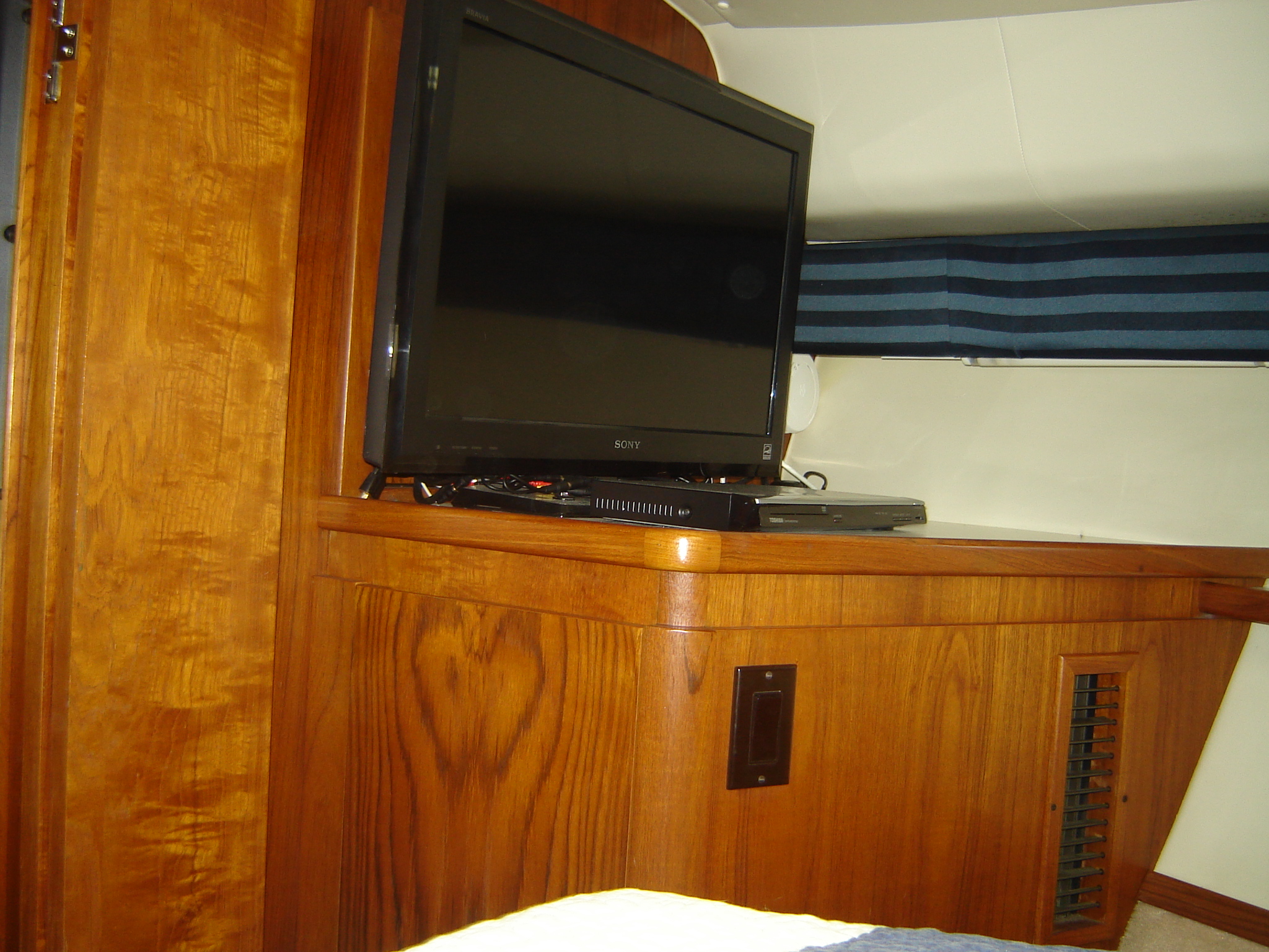 Slide: The Image of Tiara 3500 EXPRESS 1997 - 56