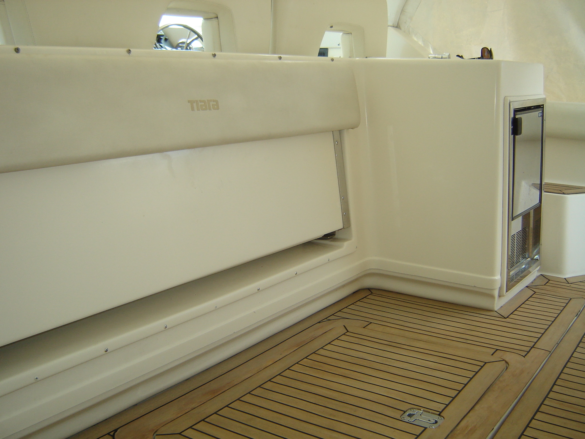 Slide: The Image of Tiara 3500 EXPRESS 1997 - 8