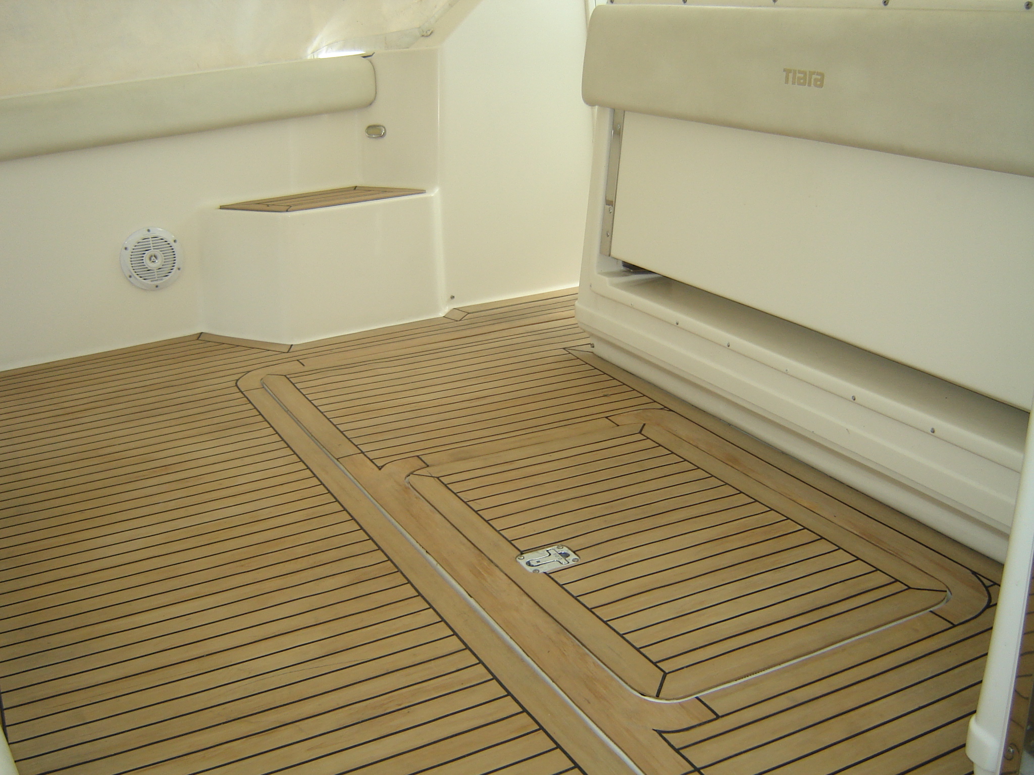 Slide: The Image of Tiara 3500 EXPRESS 1997 - 9