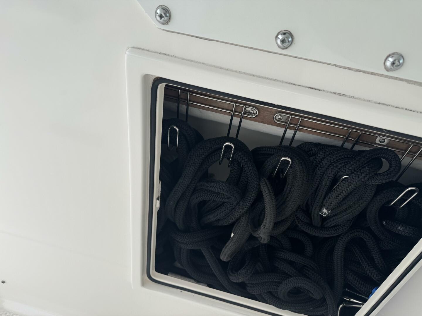 Slide: The Image of Tiara 3500 Express 2001 - 5336081