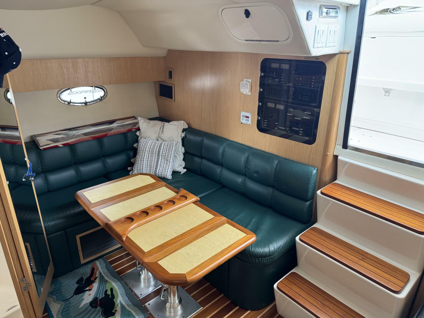 Slide: The Image of Tiara 3500 Express 2001 - 5336085