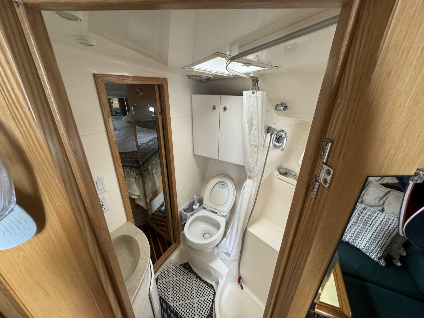 Slide: The Image of Tiara 3500 Express 2001 - 5336091