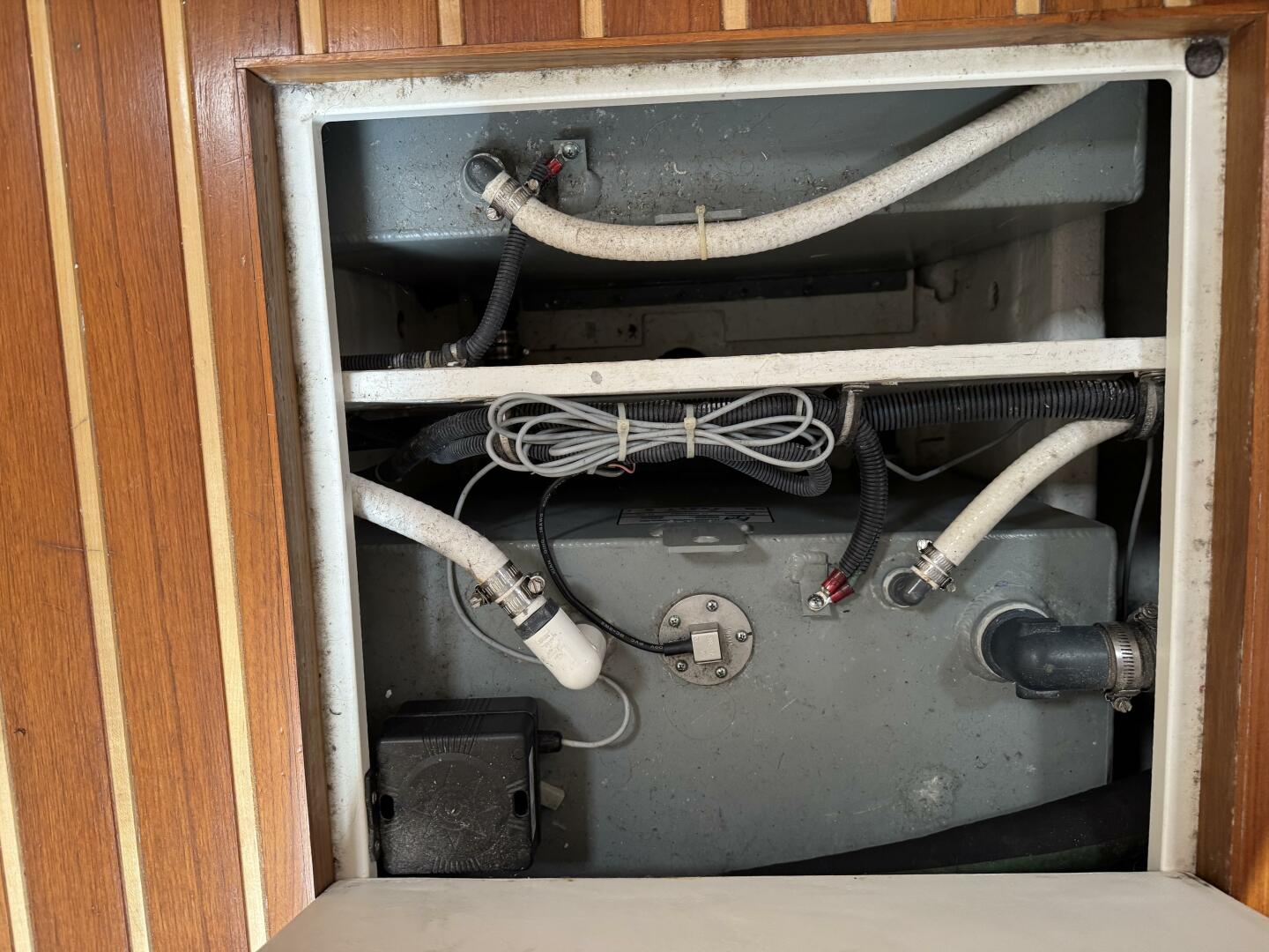 Slide: The Image of Tiara 3500 Express 2001 - 5336093