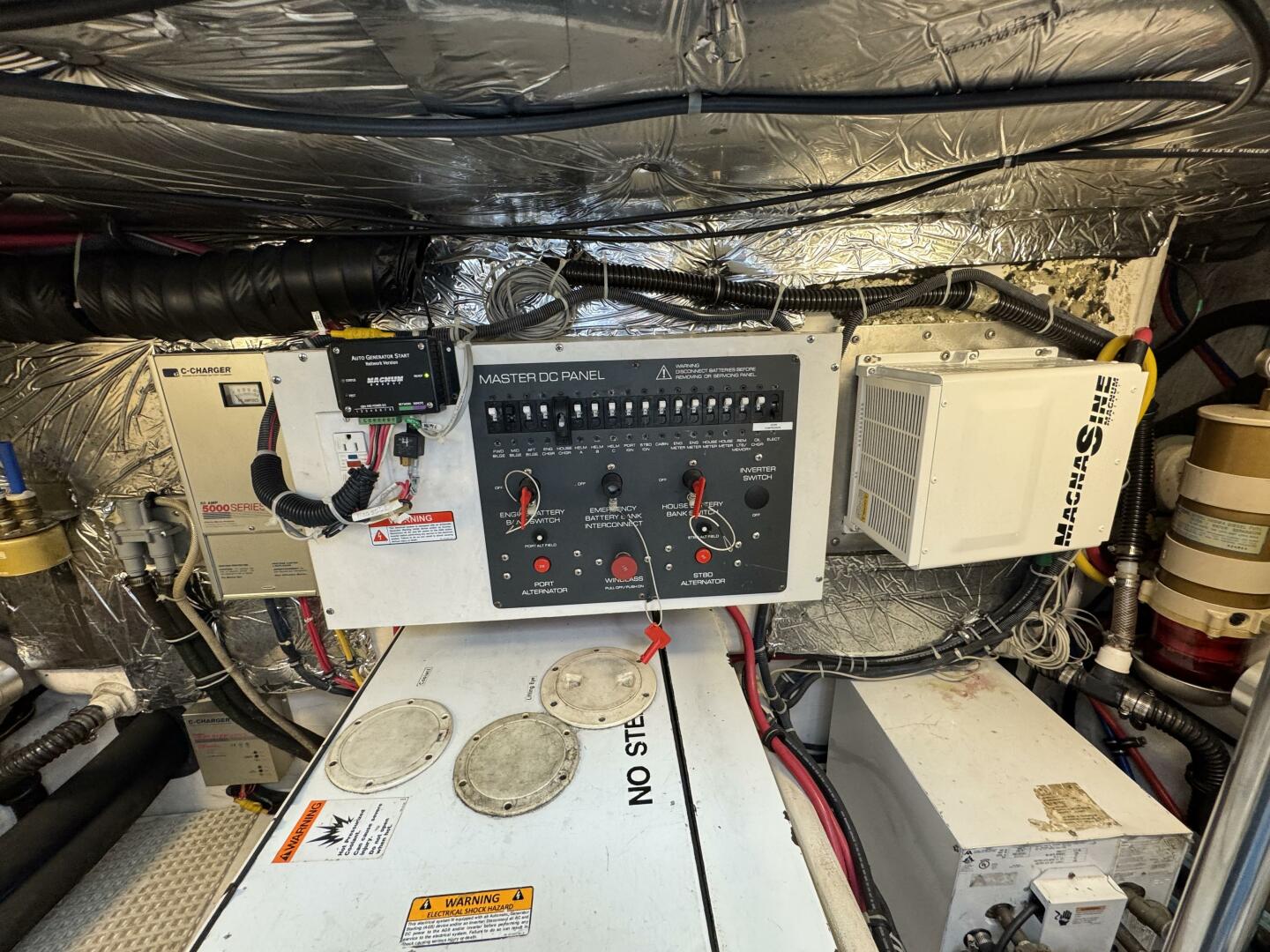 Slide: The Image of Tiara 3500 Express 2001 - 5336096