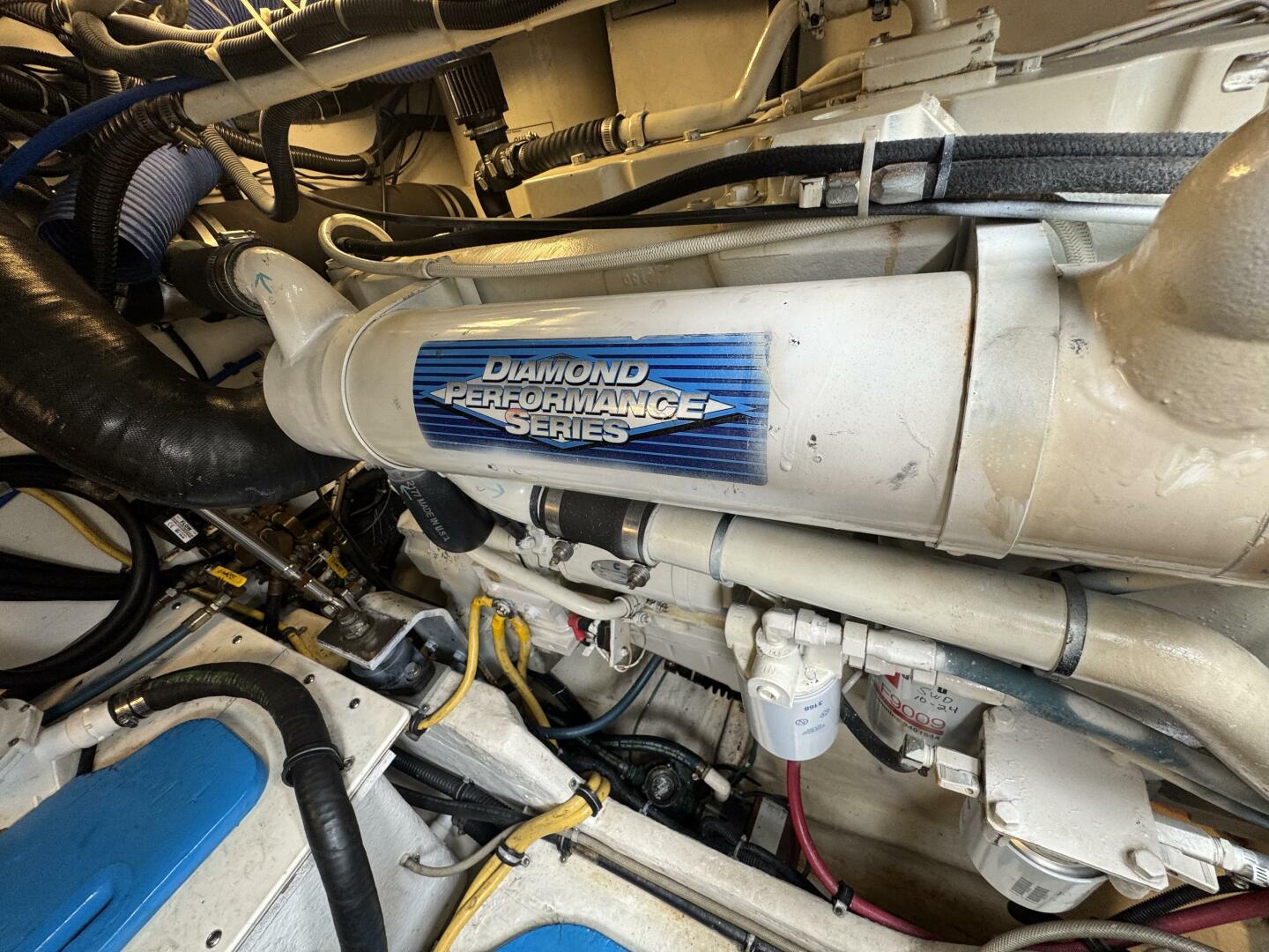 Slide: The Image of Tiara 3500 Express 2001 - 5336100