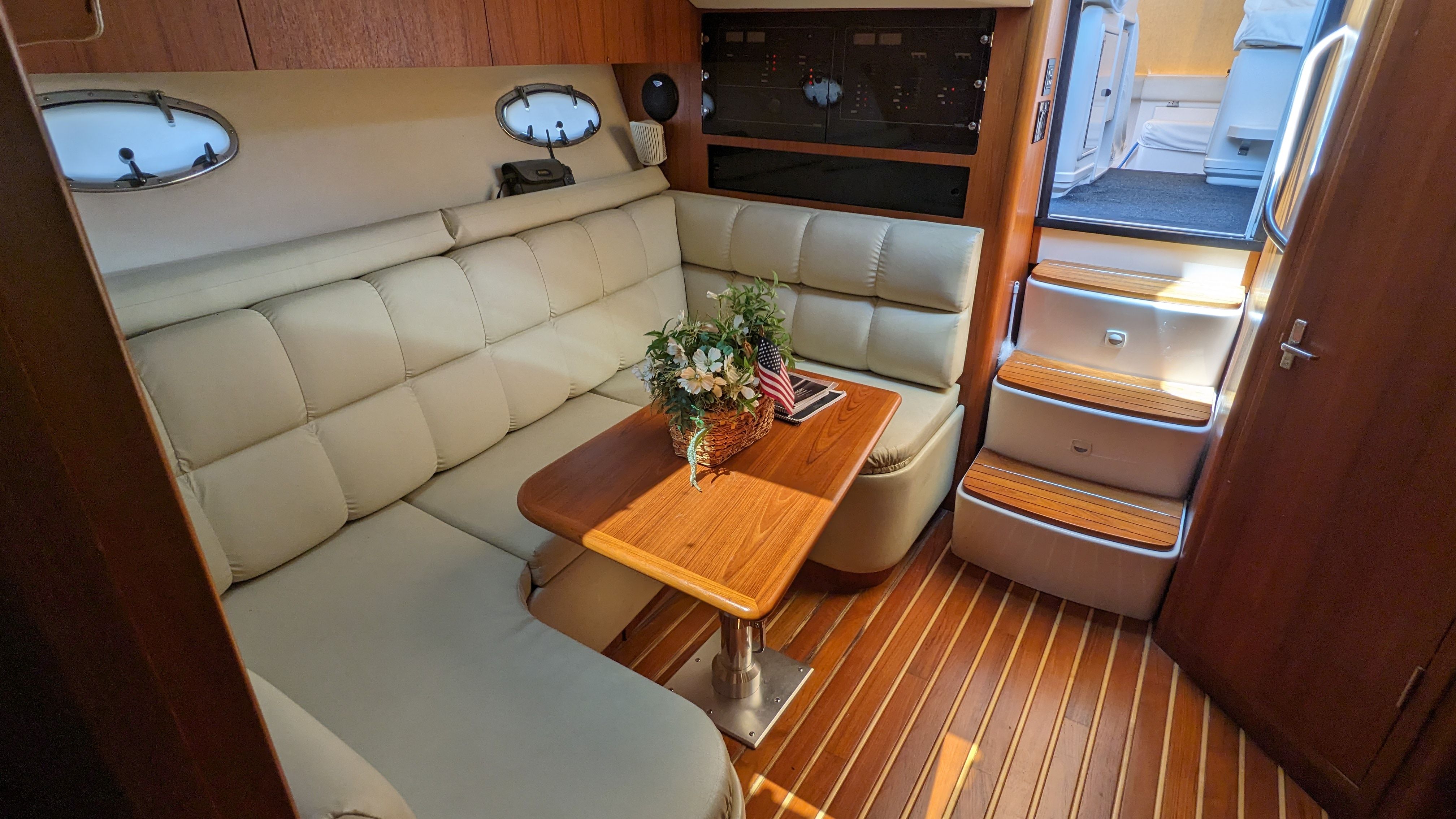 Slide: The Image of Tiara 3500 OPEN 1999 - 17