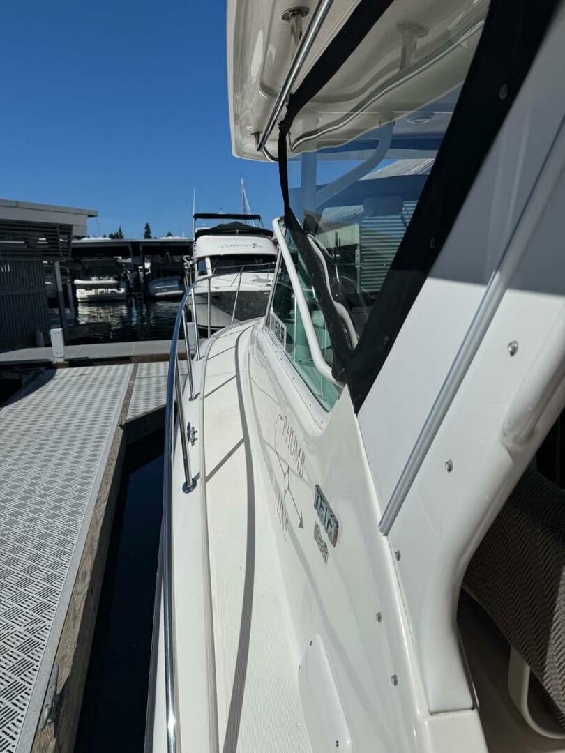 Slide: The Image of Tiara 3500 Open 2000 - 4365775