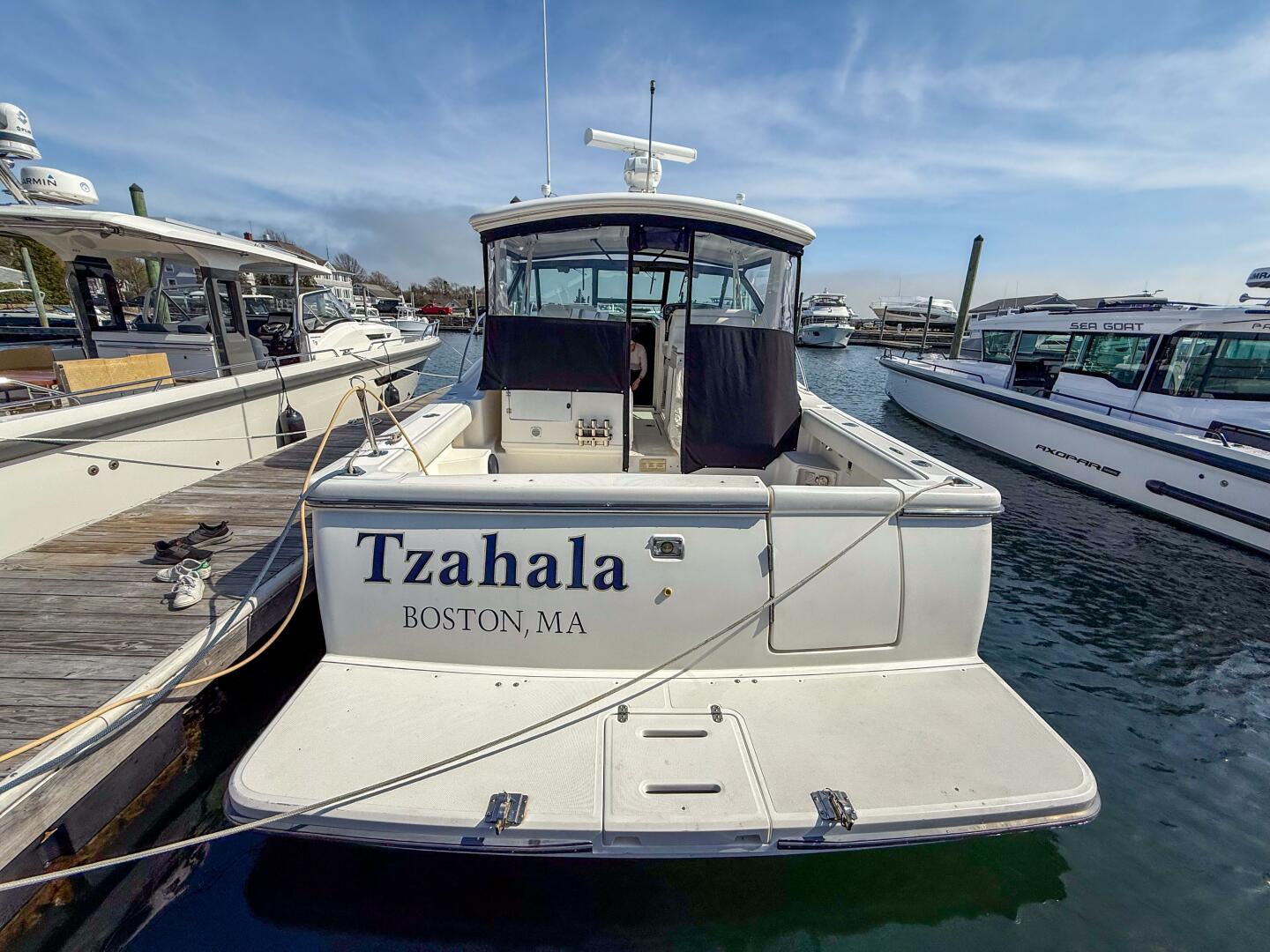 Slide: The Image of Tiara 3500 Open 2002 - 5241765