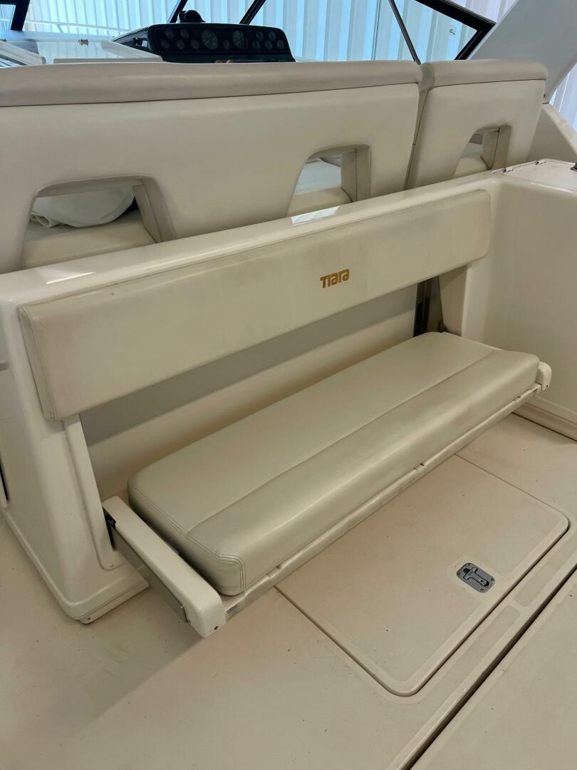 Slide: The Image of Tiara 35 Express 1995 - 5531166