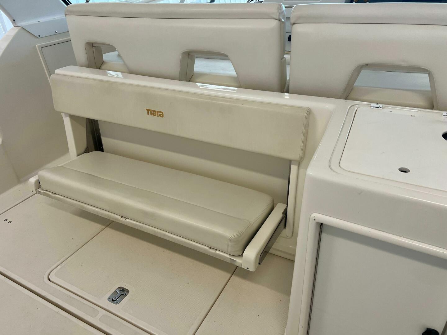 Slide: The Image of Tiara 35 Express 1995 - 5531168