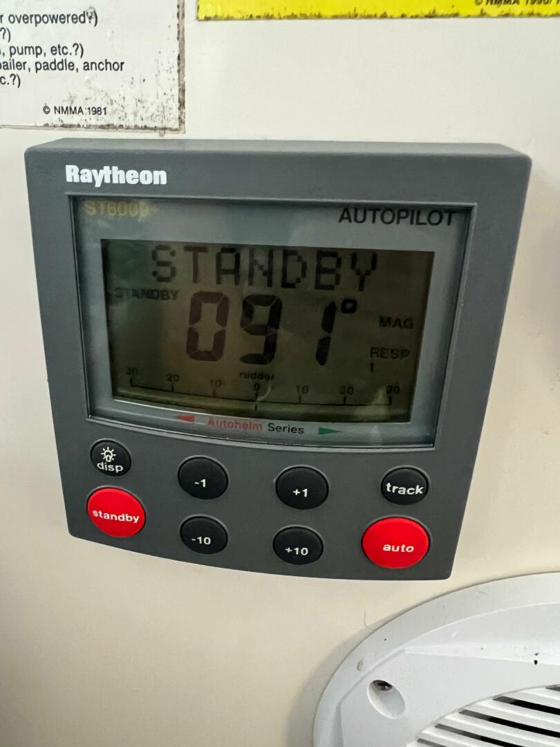 Slide: The Image of Tiara 35 Express 1995 - 5531171