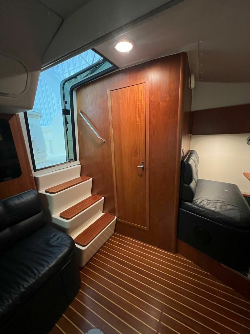 Slide: The Image of Tiara 35 Express 1995 - 5531172