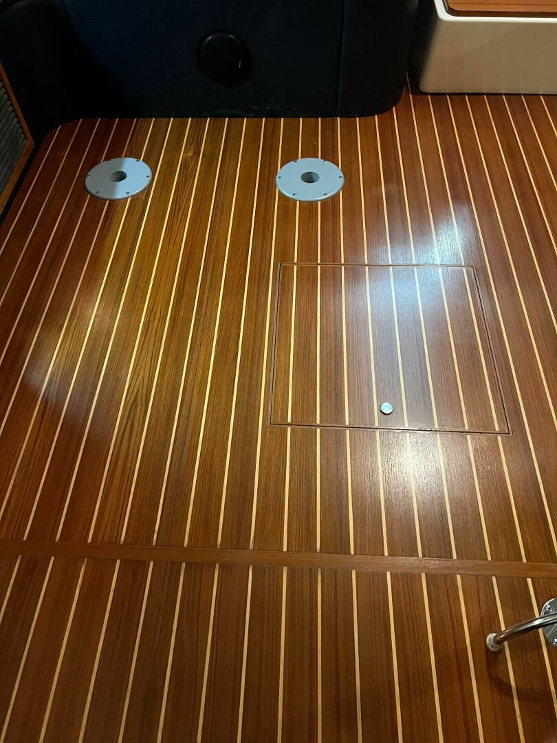 Slide: The Image of Tiara 35 Express 1995 - 5531179